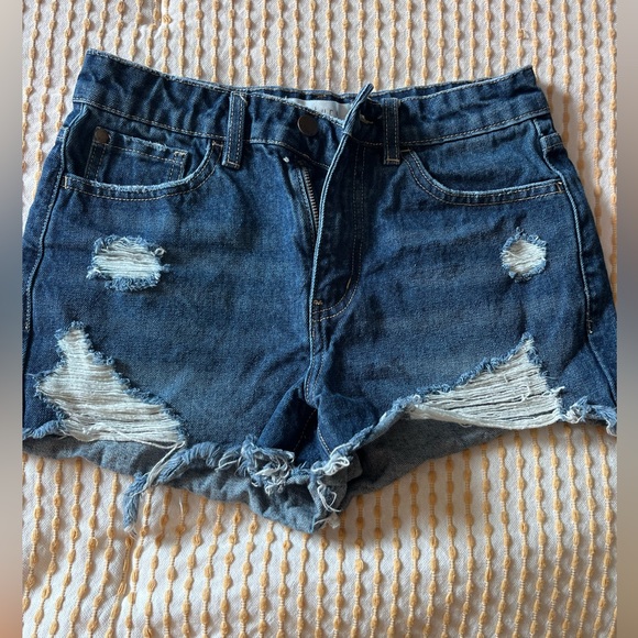 Blue Jean shorts - Picture 1 of 3